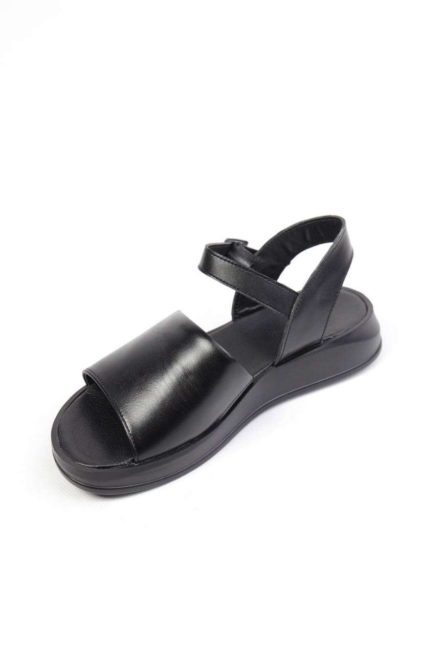 картинка Босоножки кожаные Benito от магазина Pratik