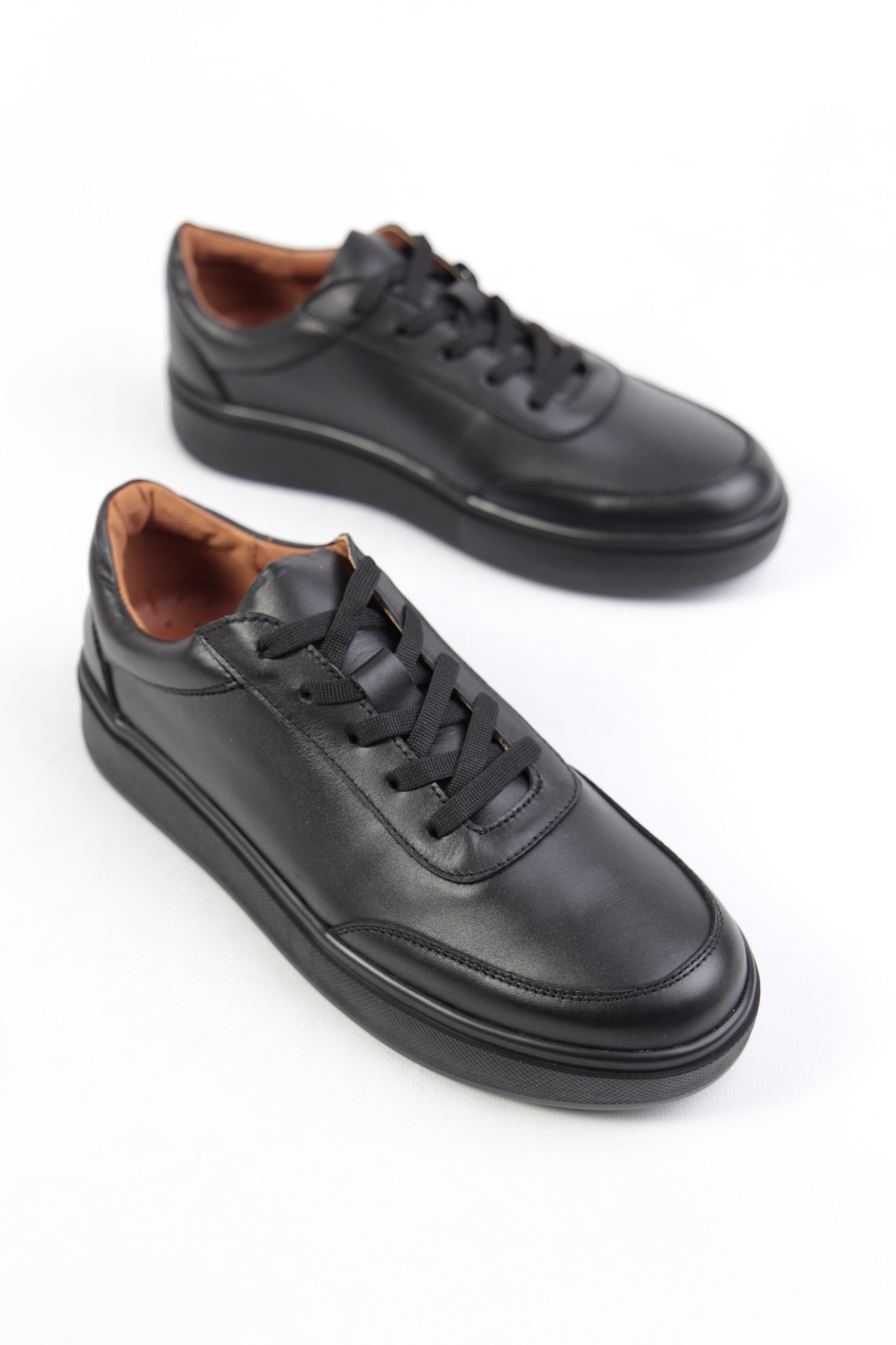 картинка Кеды кожаные Benito от магазина Pratik