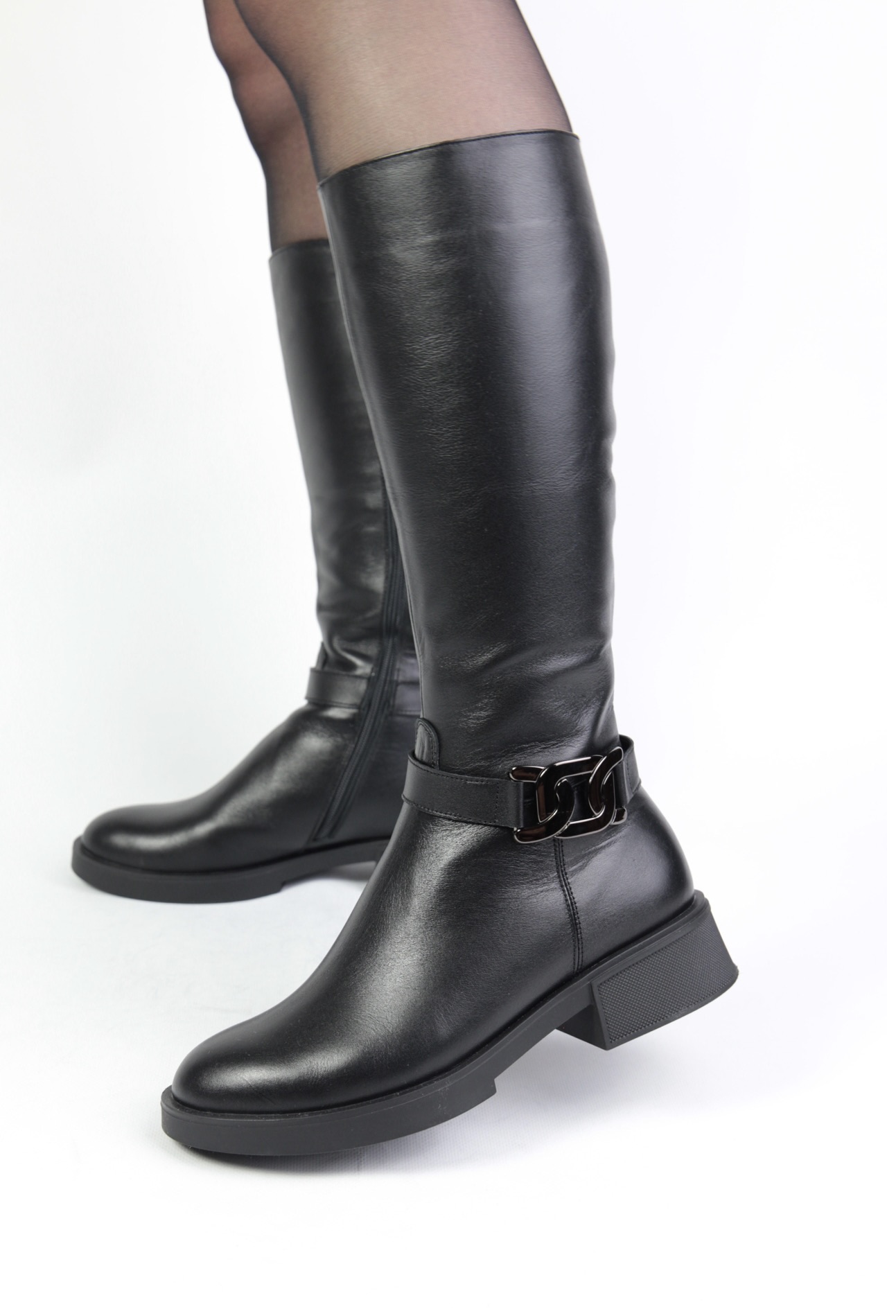 картинка Ботфорты кожаные Benito от магазина Pratik