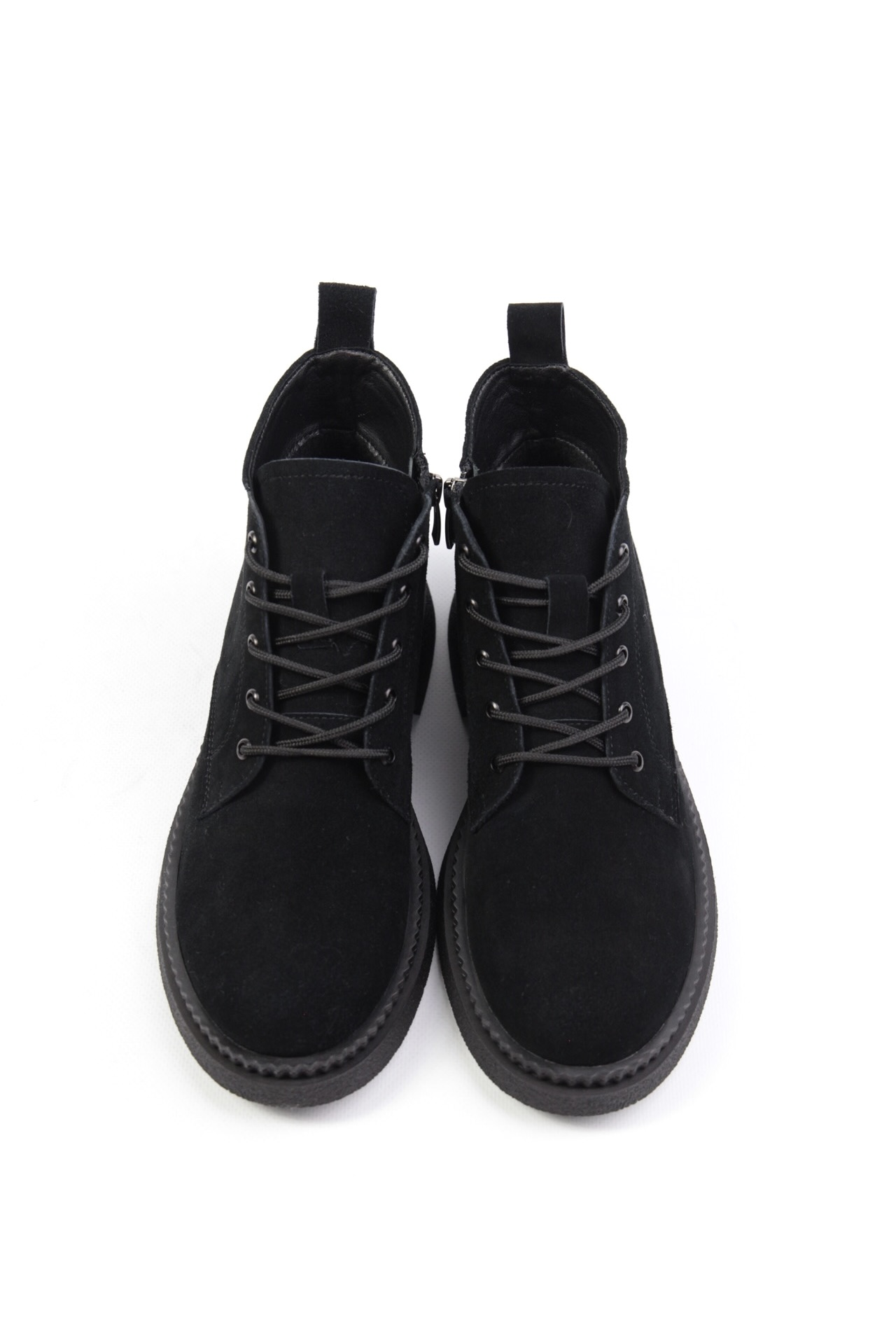 картинка Ботинки замшевые Benito от магазина Pratik