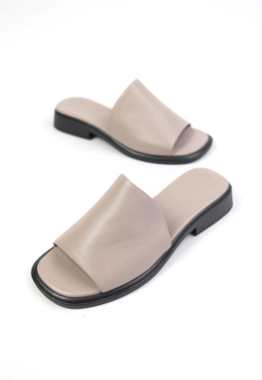 Шлепанцы кожаные Benito 0049-4/71 new- фото 1 - интернет-магазин обуви Pratik