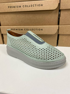 Слипоны женские Benito GL0125- фото 1 - интернет-магазин обуви Pratik