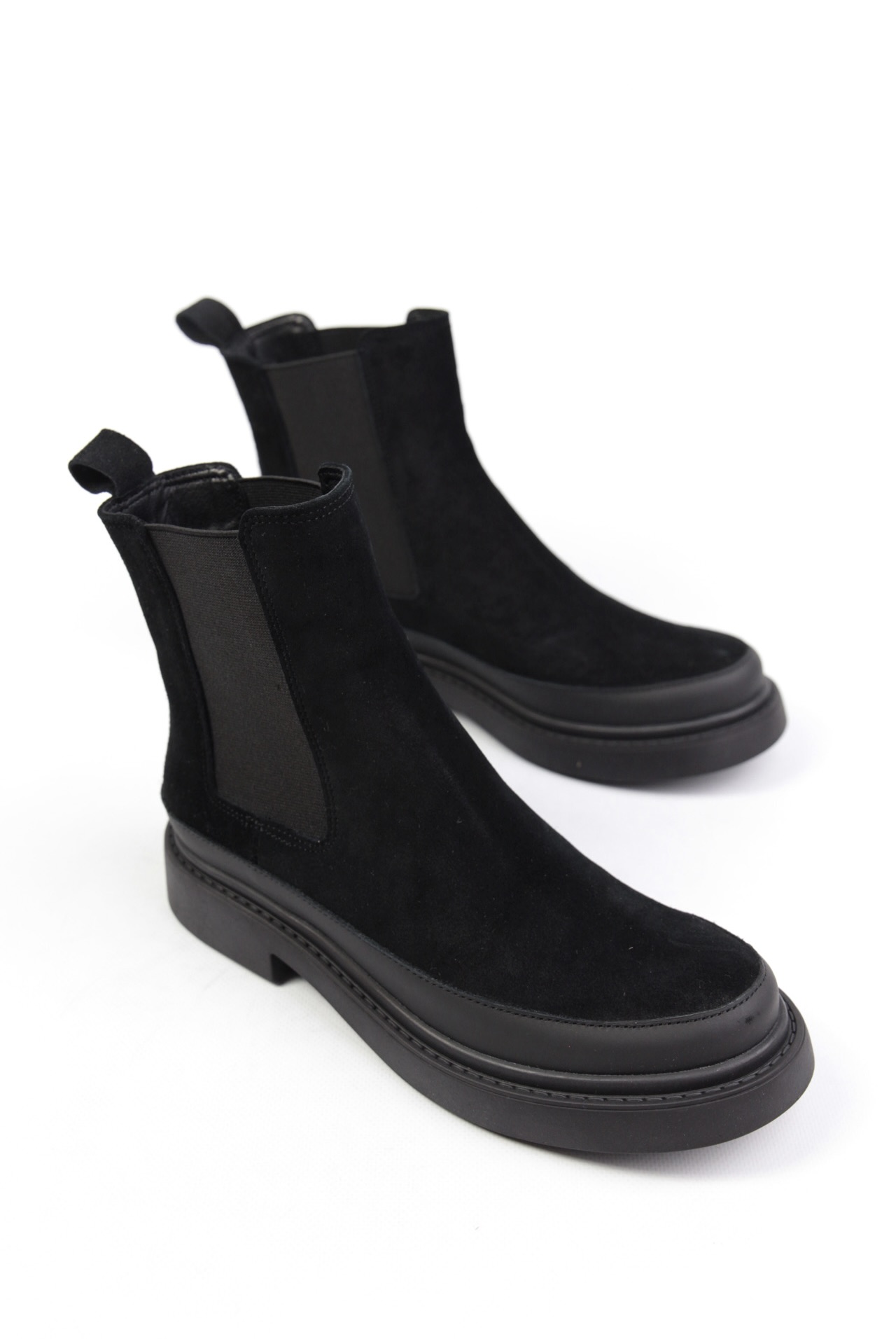 картинка Ботинки замшевые Benito от магазина Pratik