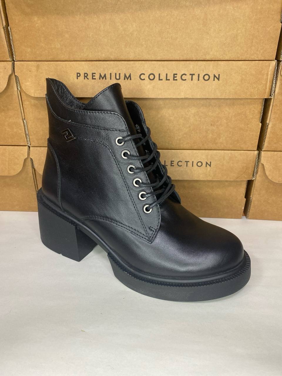 картинка Ботильоны кожаные Benito от магазина Pratik