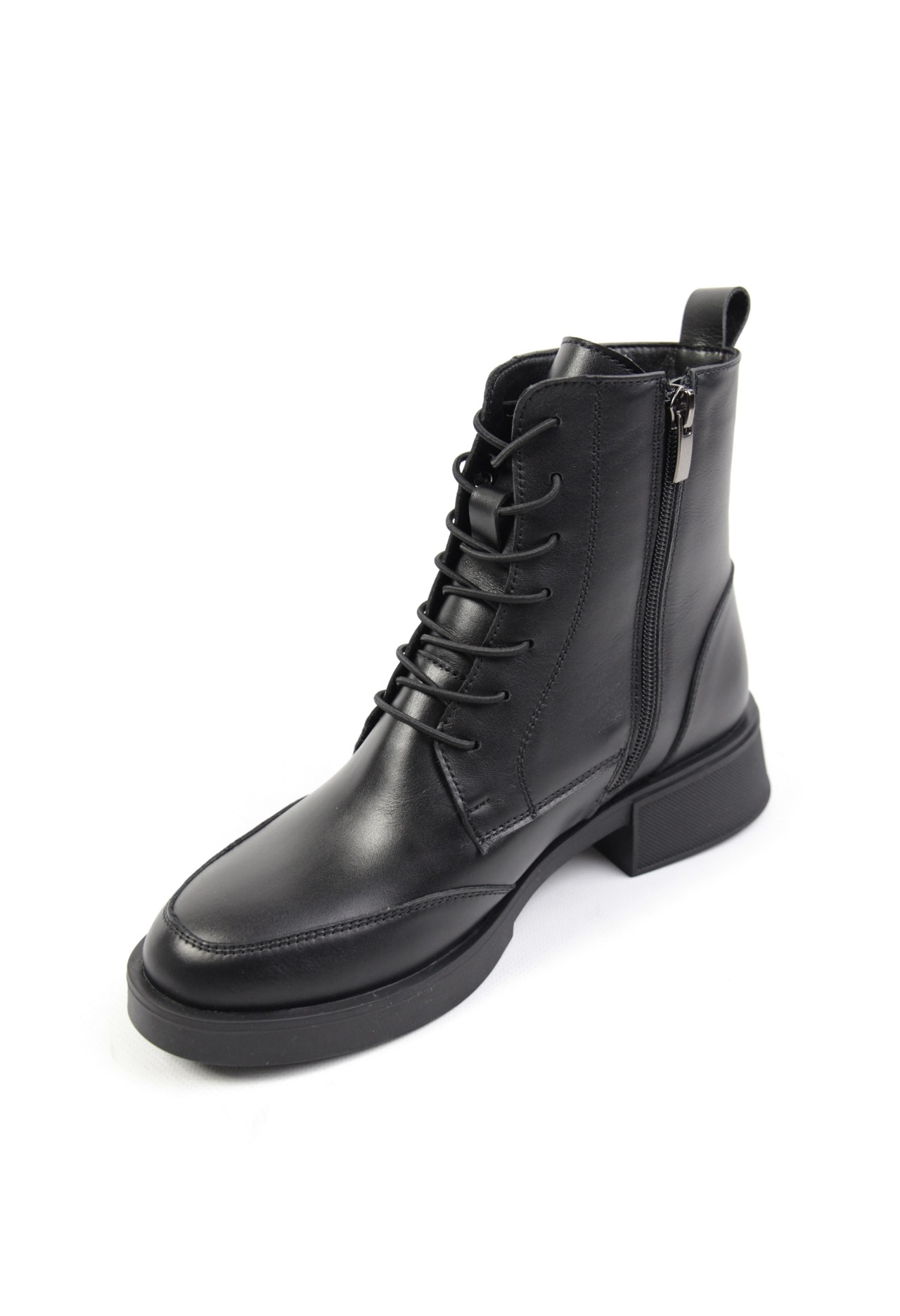 картинка Ботинки кожаные Benito от магазина Pratik