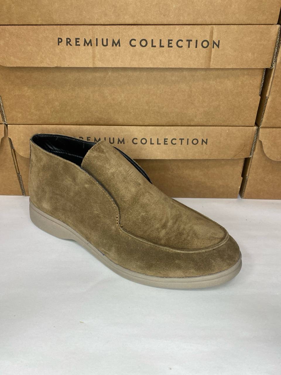 картинка Ботинки замшевые Benito от магазина Pratik