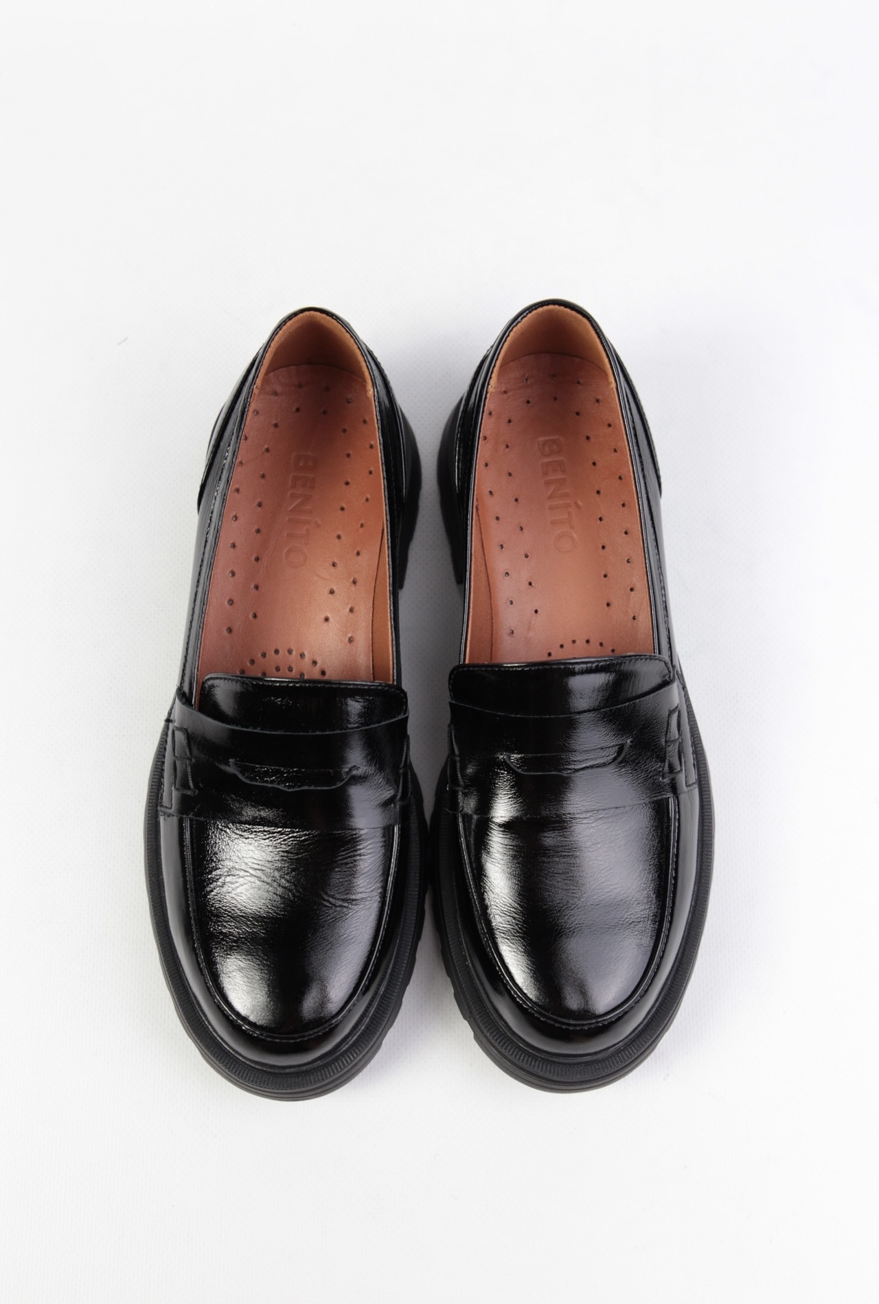 картинка Лоферы кожаные Benito от магазина Pratik