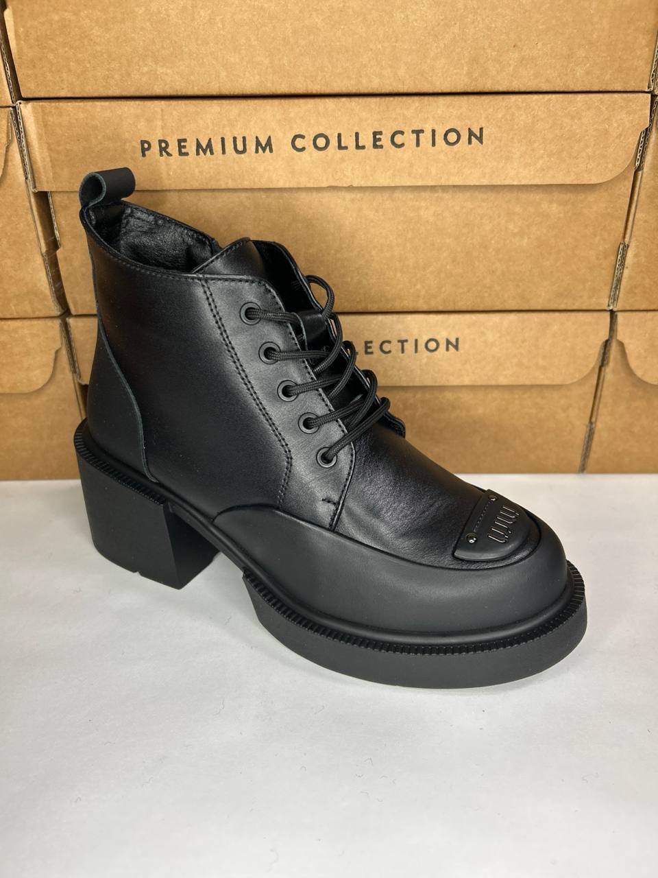 картинка Ботильоны кожаные Benito от магазина Pratik