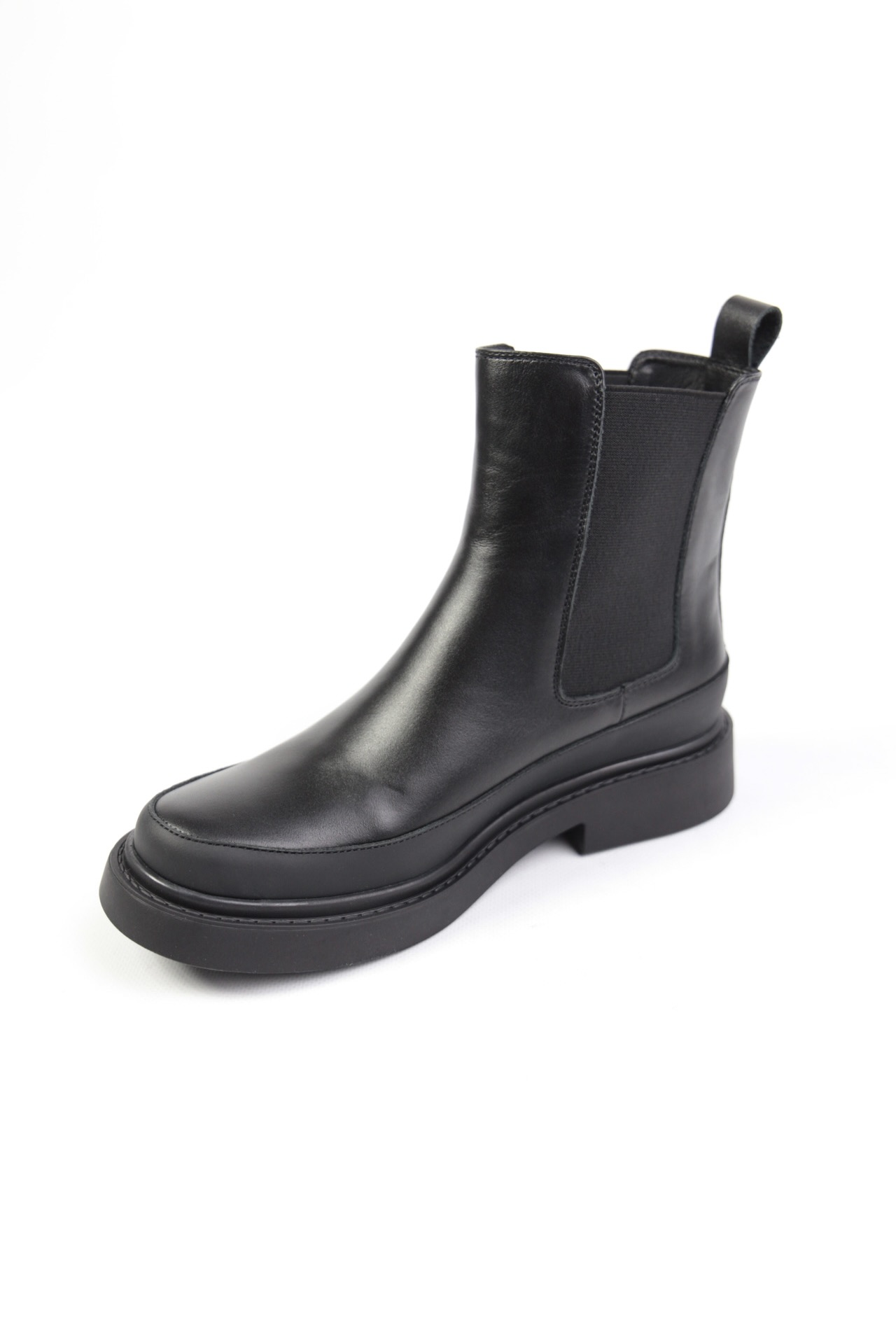 картинка Ботинки кожаные Benito от магазина Pratik