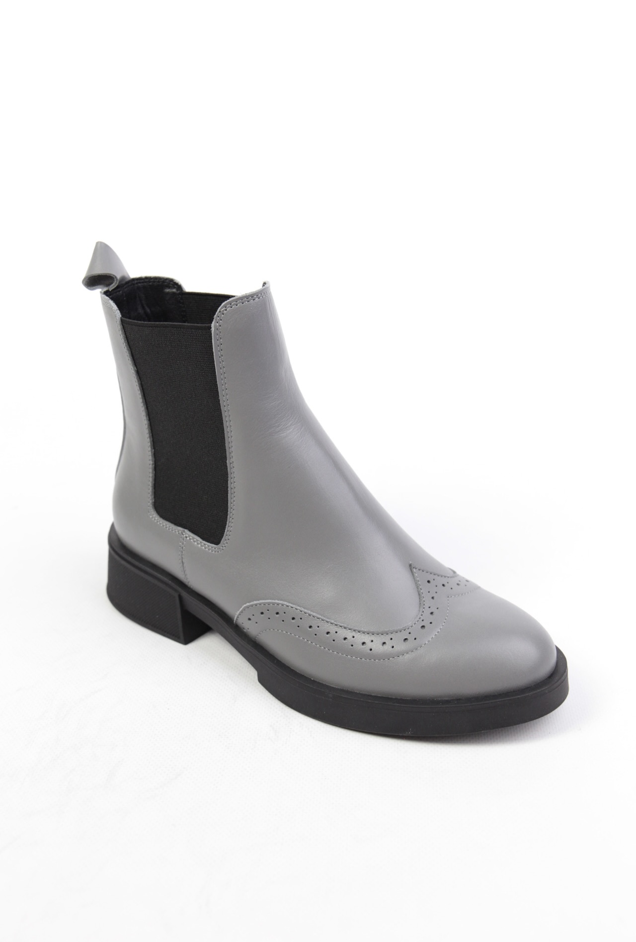 картинка Ботинки кожаные Benito от магазина Pratik