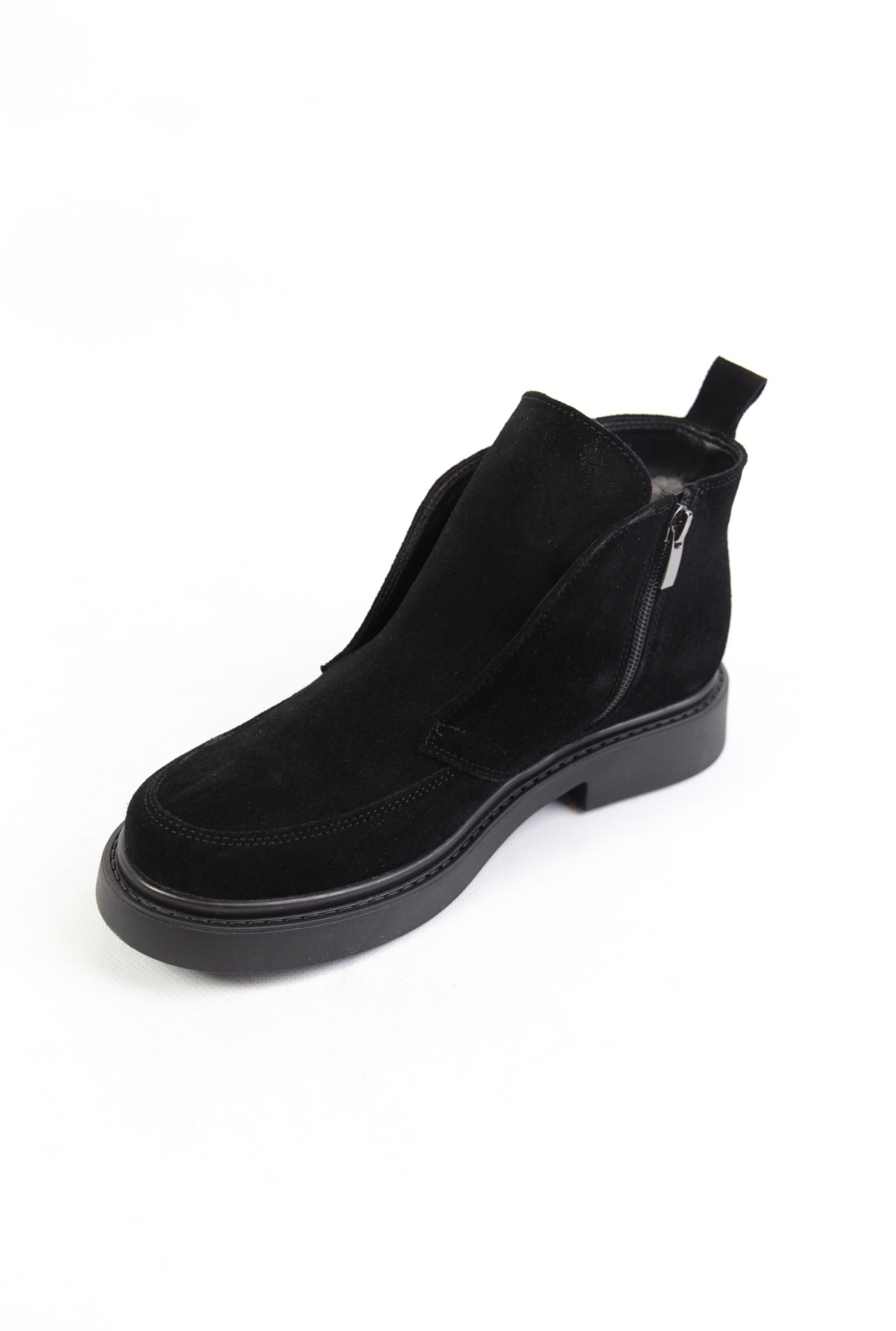 картинка Ботинки замшевые Benito от магазина Pratik