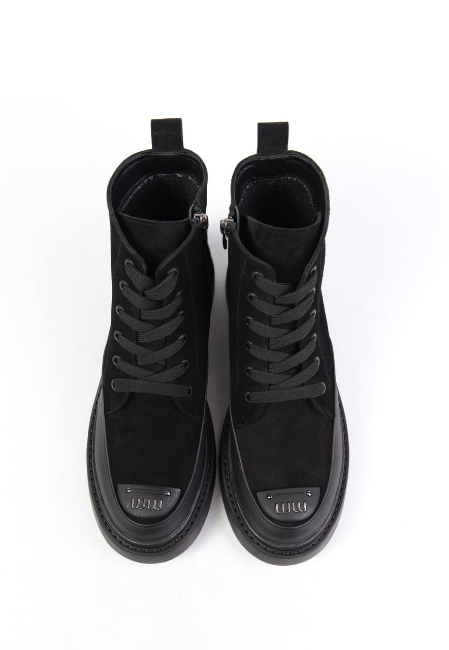 картинка Ботинки замшевые Benito от магазина Pratik