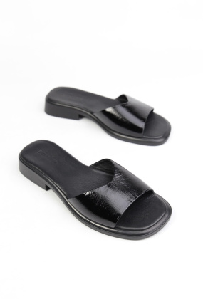 Шлепанцы кожаные Benito 0081/12 new- фото 1 - интернет-магазин обуви Pratik