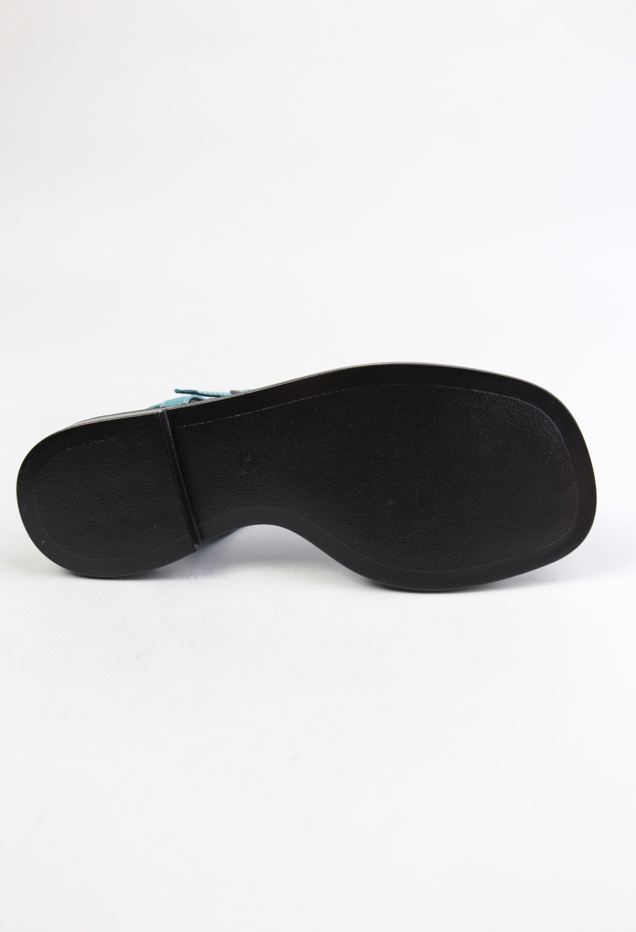 картинка Сандалии кожаные Benito от магазина Pratik