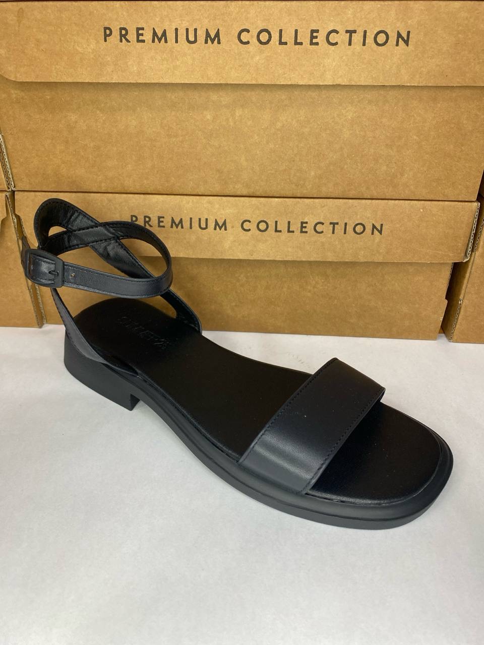 картинка Сандалии кожаные Benito от магазина Pratik