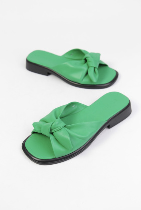 Шлепанцы кожаные Benito 0072/70 new- фото 1 - интернет-магазин обуви Pratik