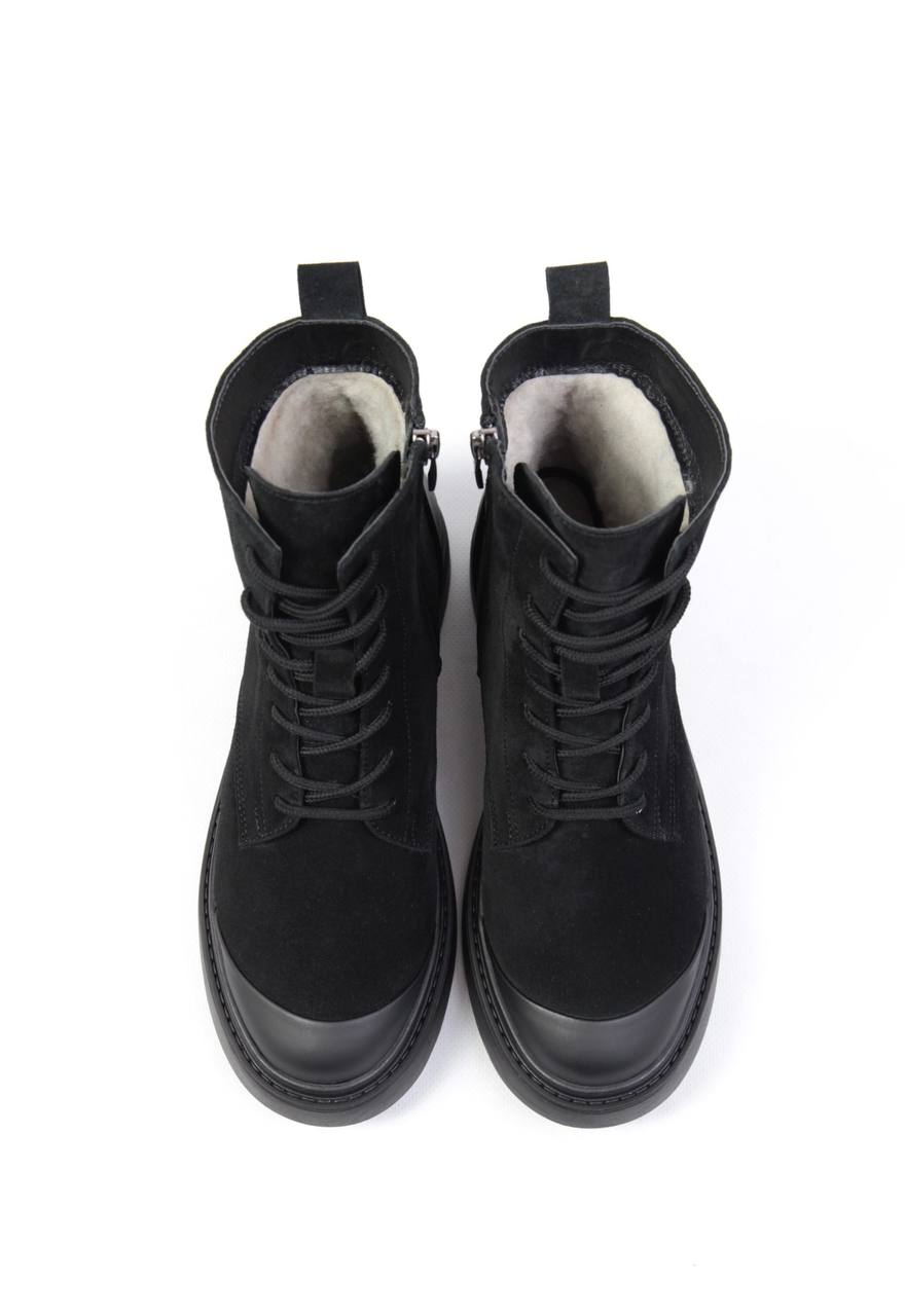 картинка Ботинки замшевые Benito от магазина Pratik