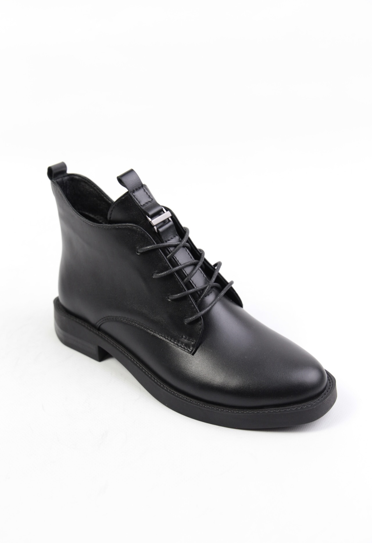 картинка Ботинки кожаные Benito от магазина Pratik