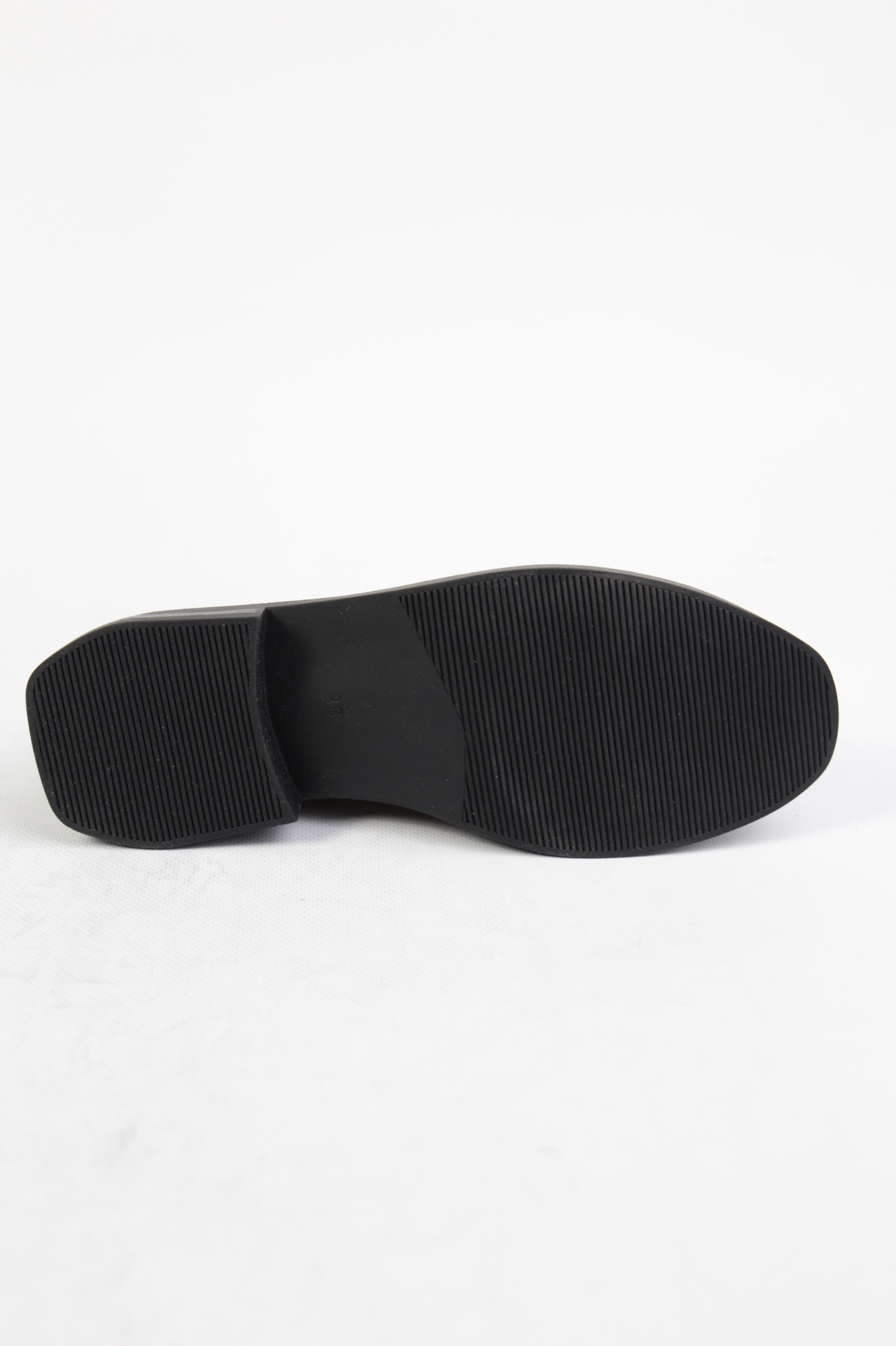 картинка Лоферы замшевые Benito от магазина Pratik