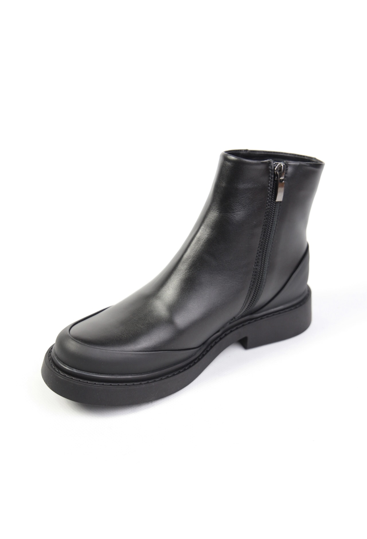 картинка Ботинки кожаные Benito от магазина Pratik