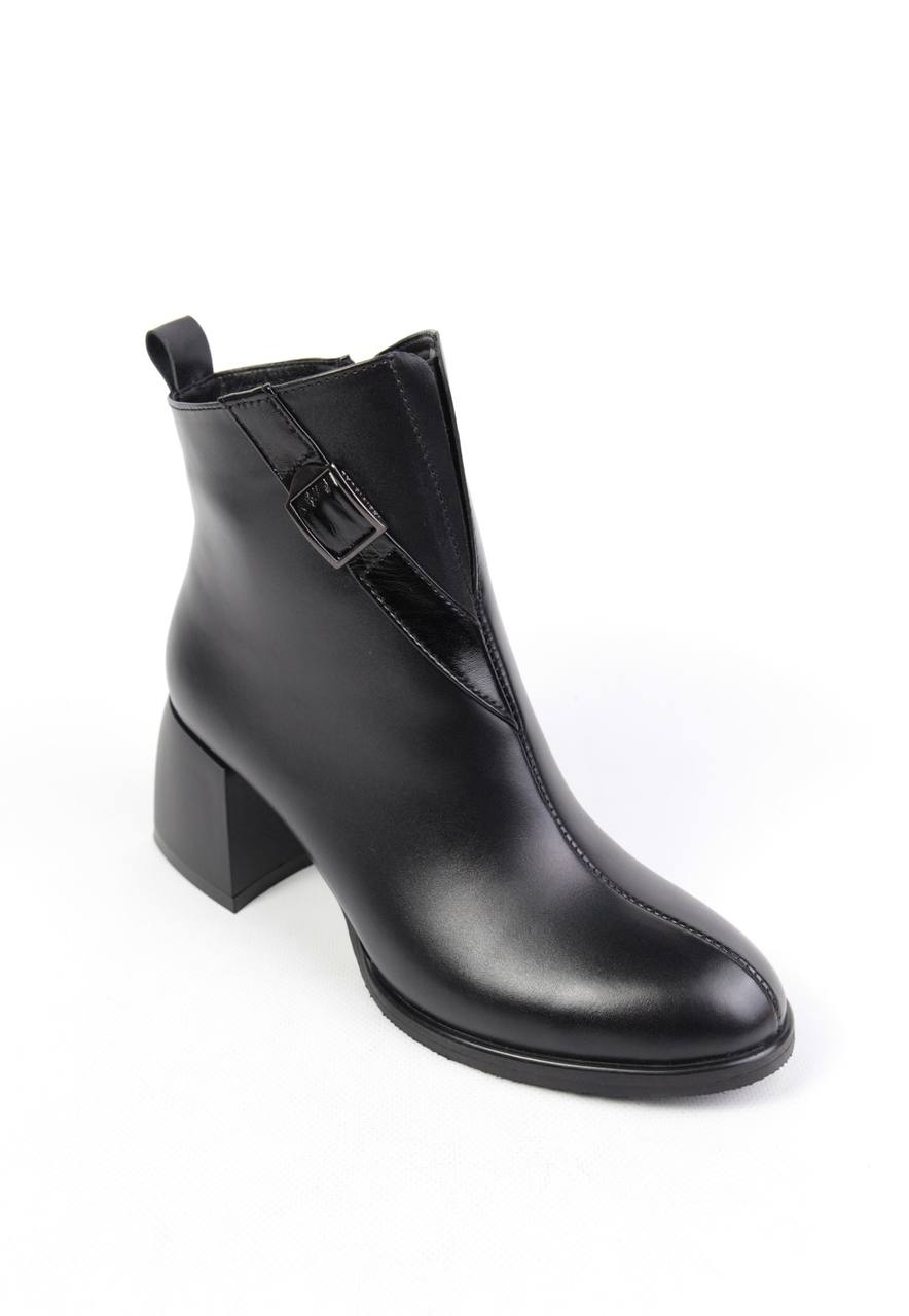 картинка Ботильоны кожаные Benito от магазина Pratik