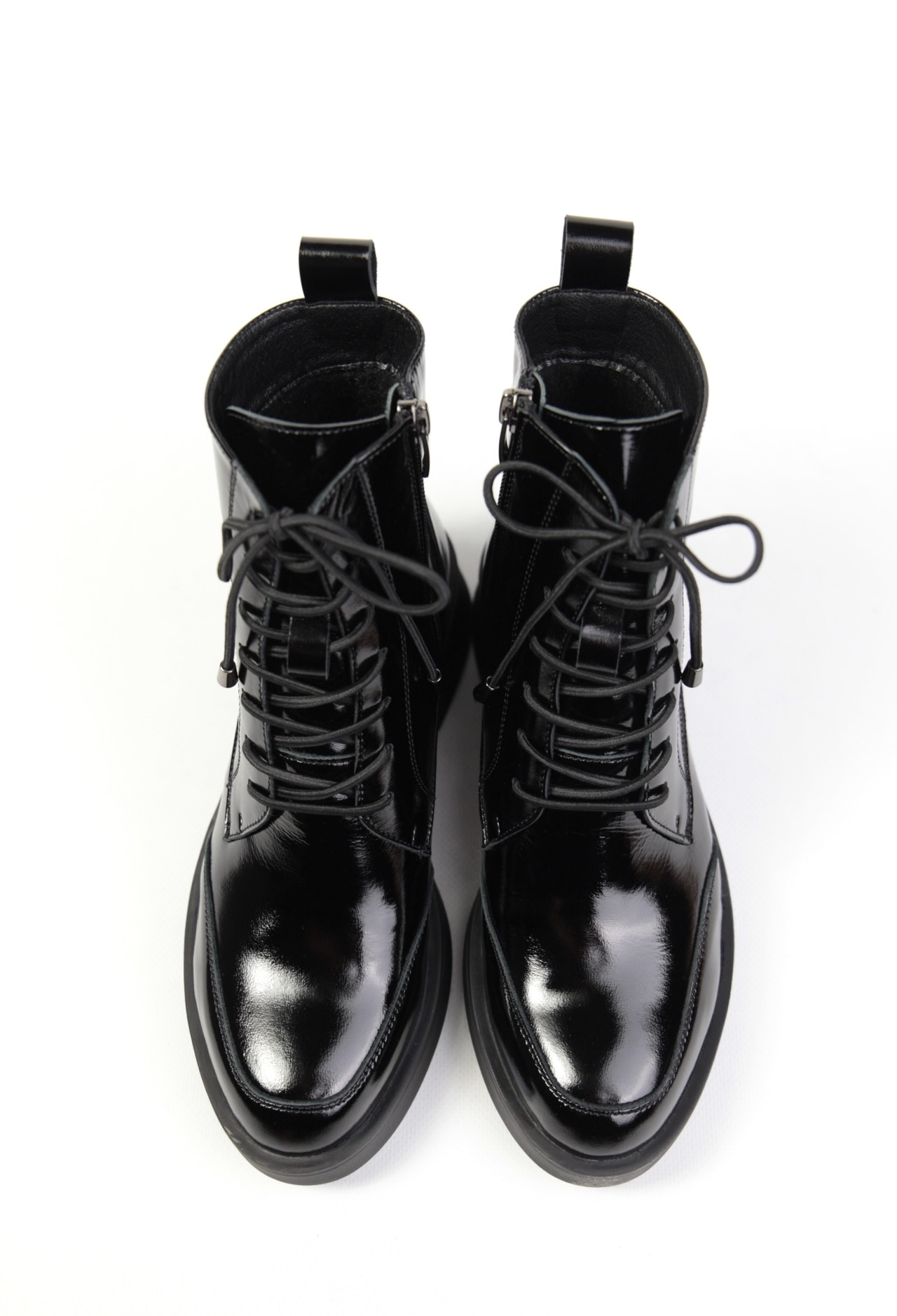 картинка Ботинки кожаные Benito от магазина Pratik