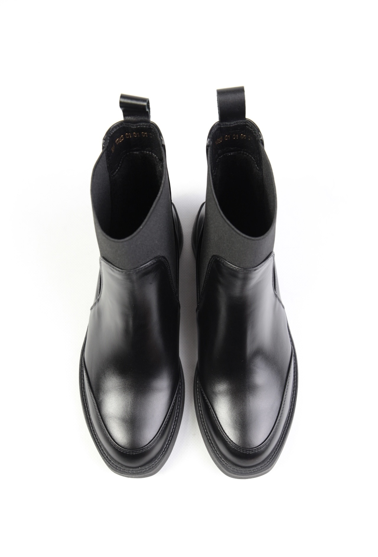 картинка Ботинки кожаные Benito от магазина Pratik