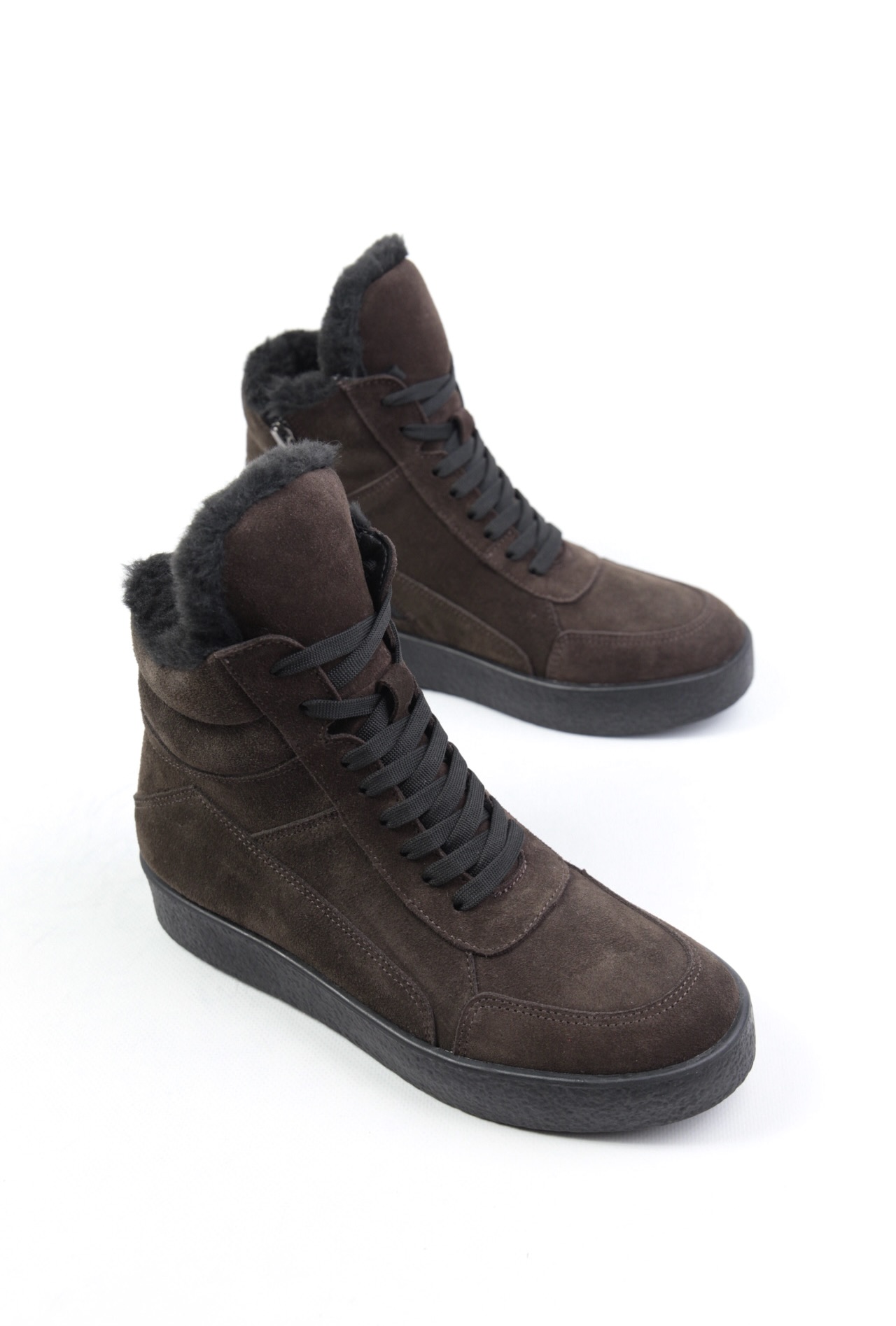 картинка Ботинки замшевые Benito от магазина Pratik