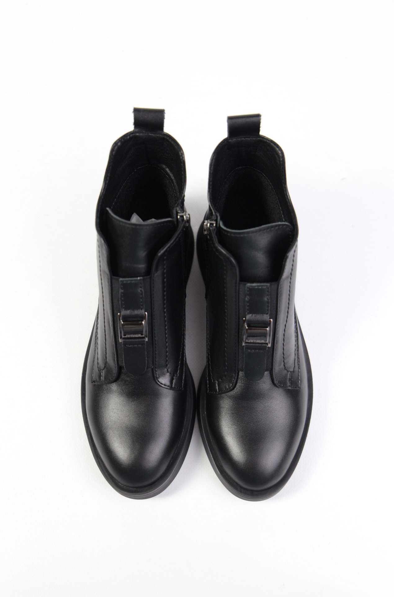 картинка Ботинки кожаные Benito от магазина Pratik