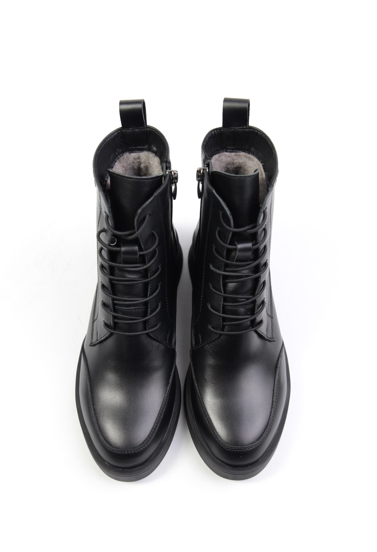 картинка Ботинки кожаные Benito от магазина Pratik