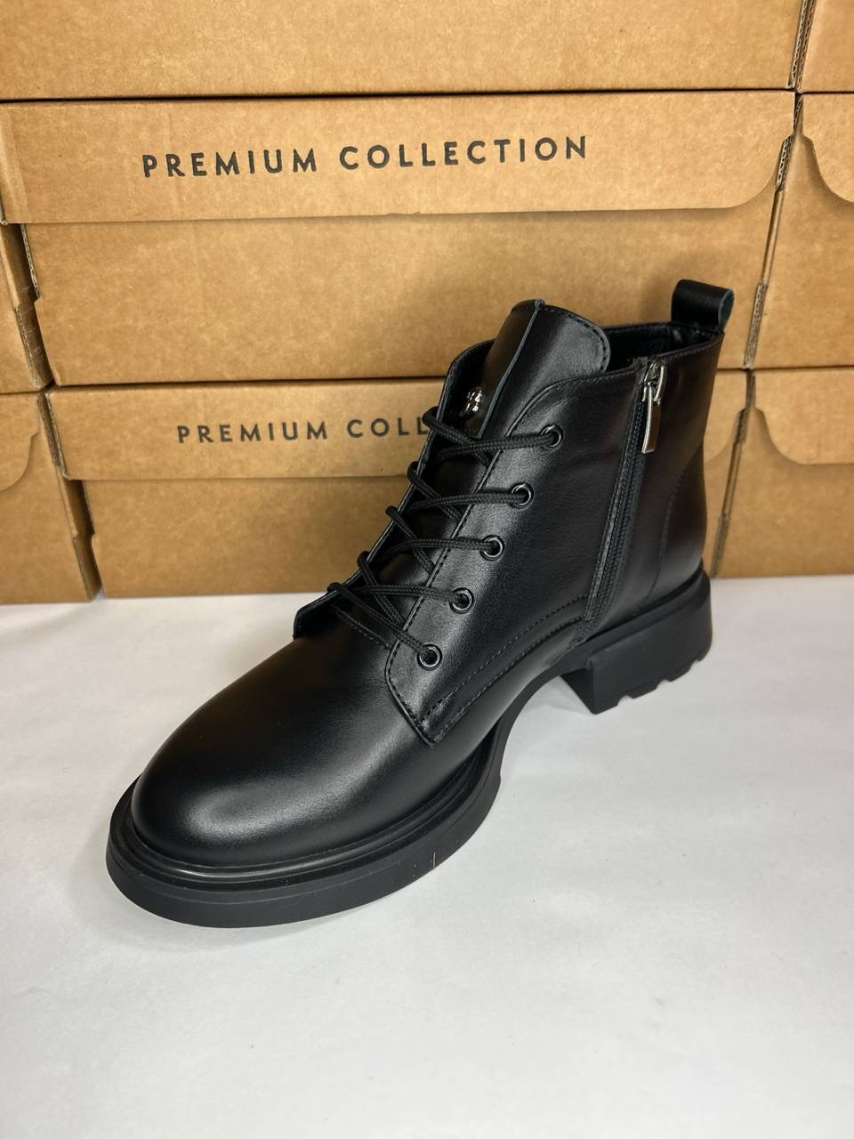 картинка Ботинки кожаные Benito от магазина Pratik