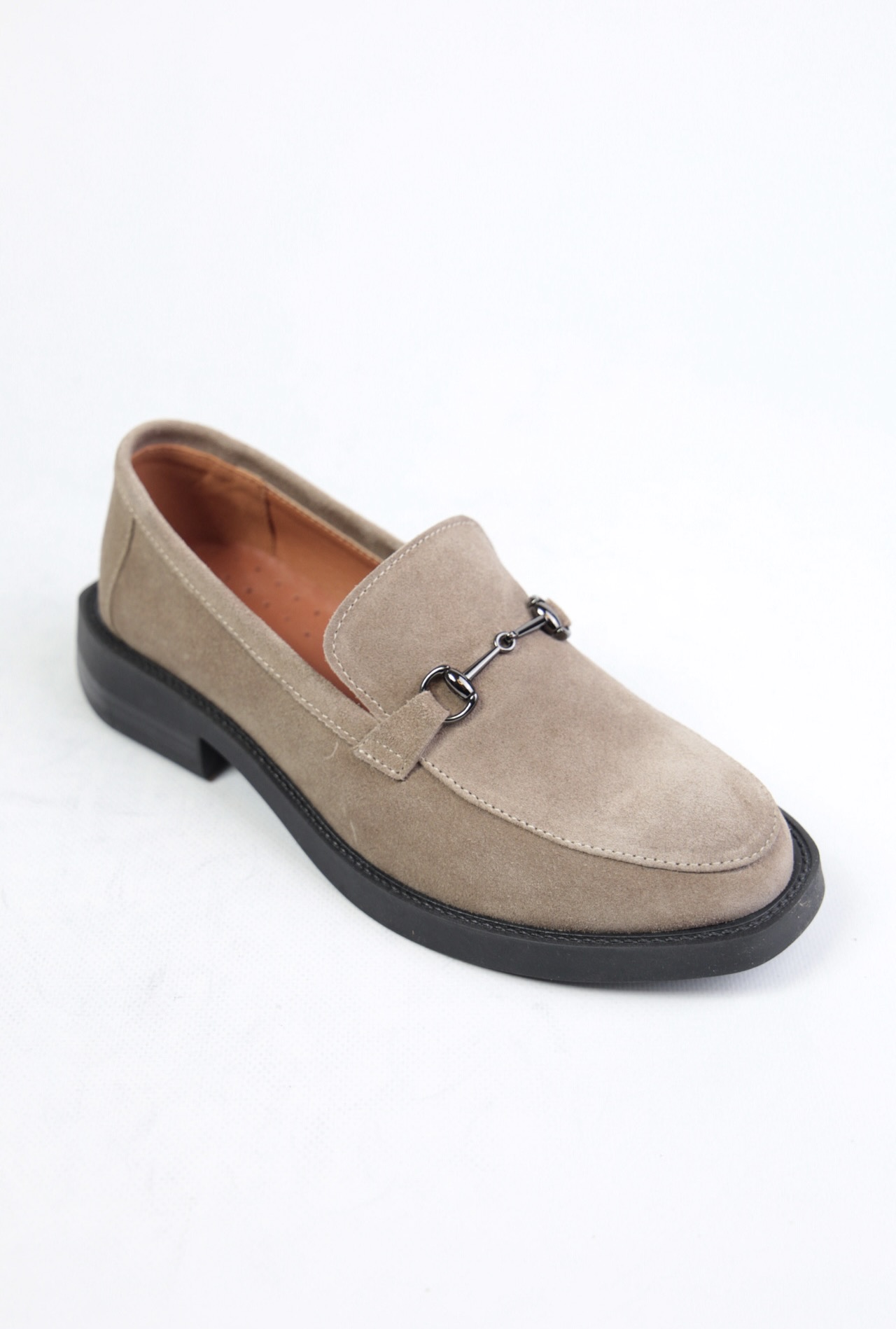 картинка Лоферы замшевые Benito от магазина Pratik