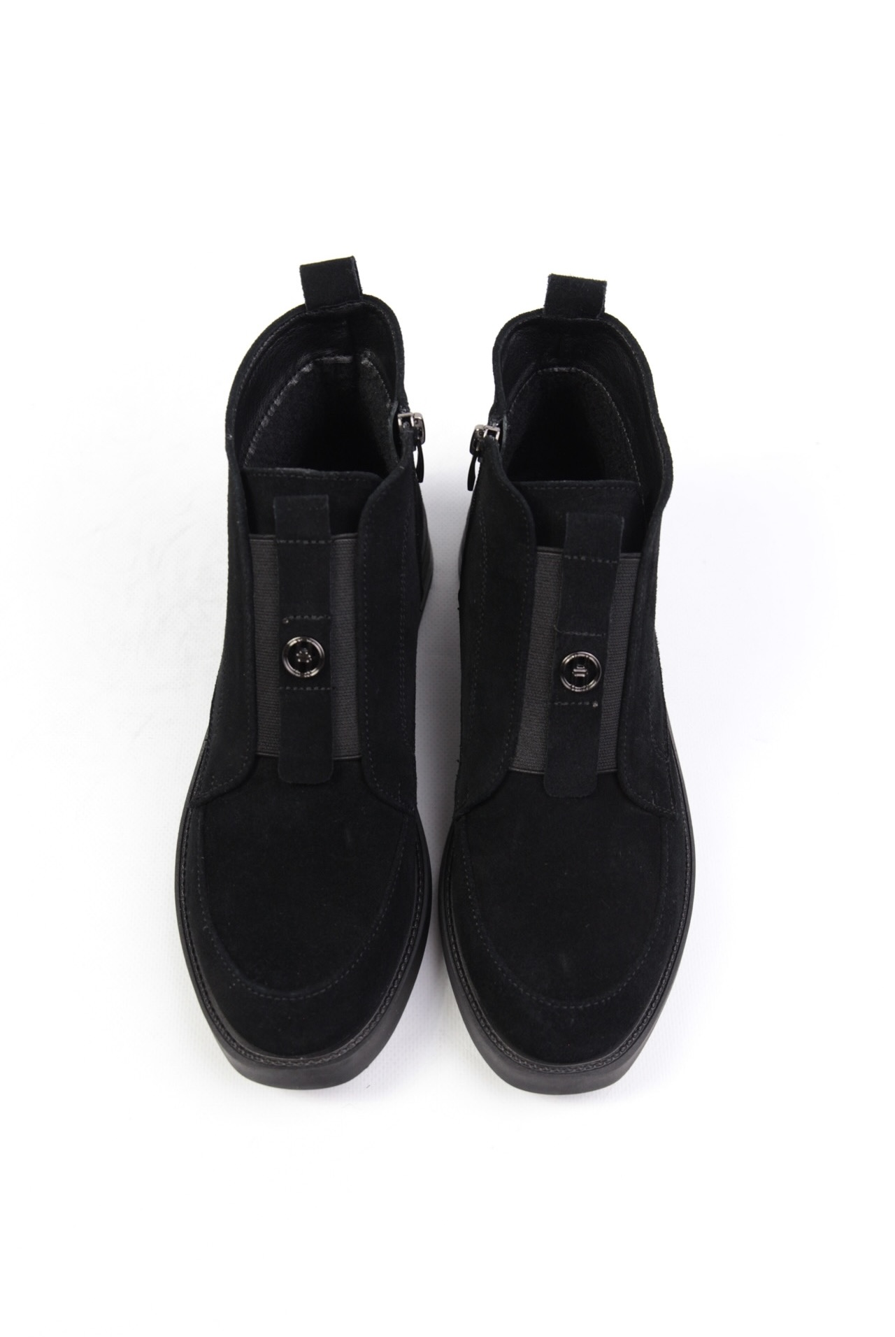 картинка Ботинки замшевые Benito от магазина Pratik