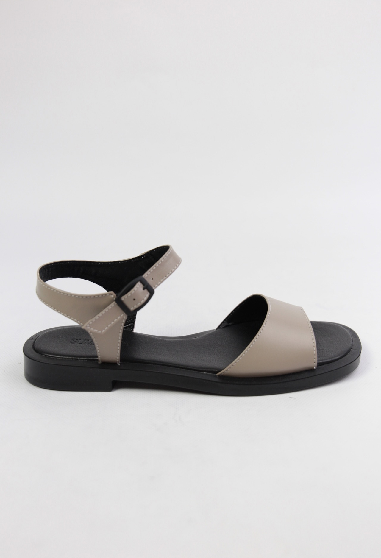 картинка Сандалии кожаные Benito от магазина Pratik