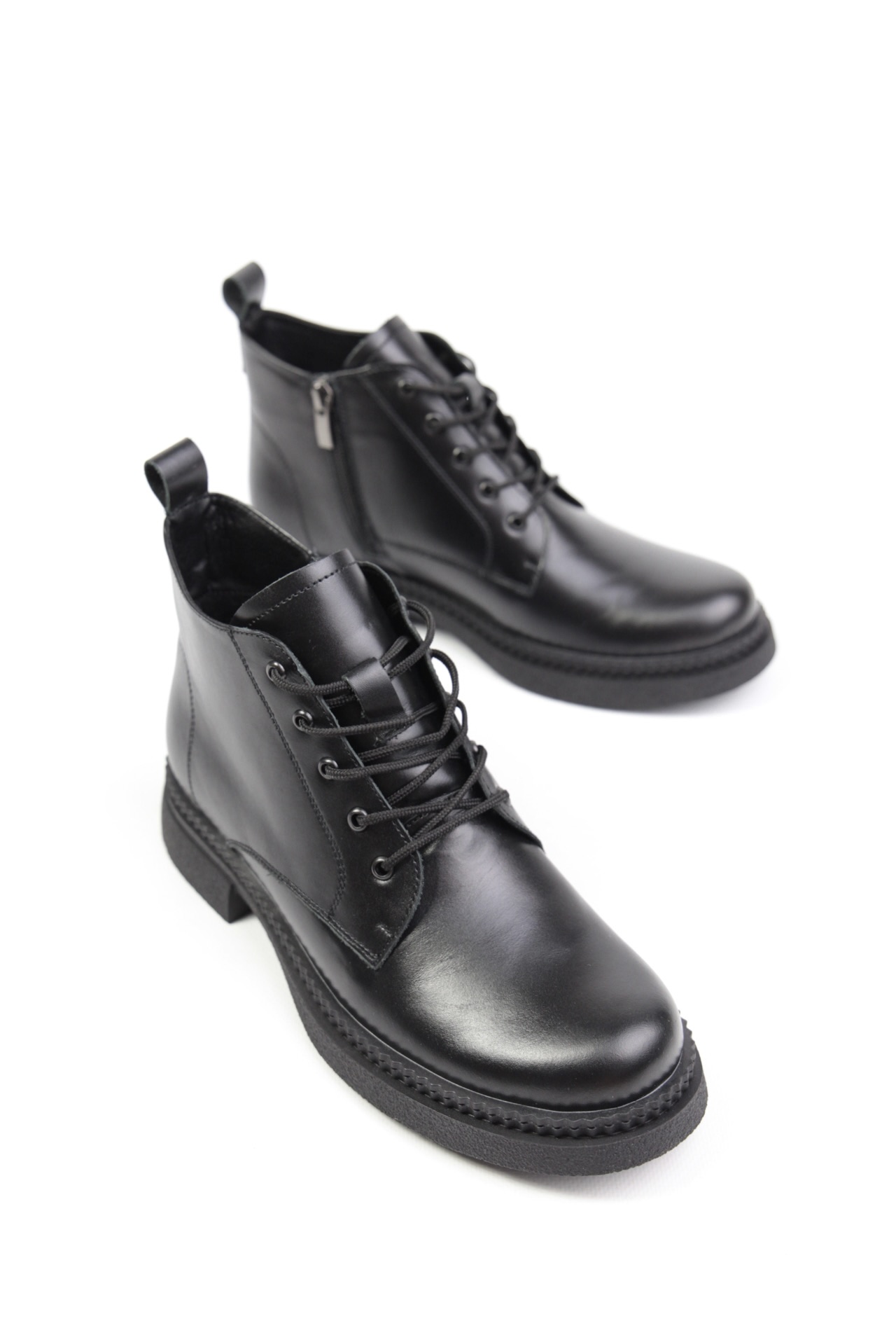 картинка Ботинки кожаные Benito от магазина Pratik