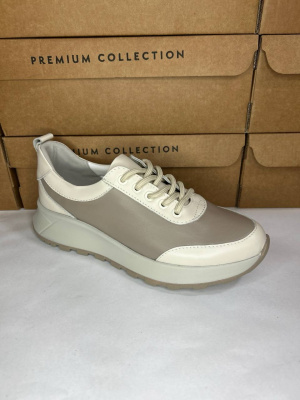 Кроссовки кожаные Benito 14090/36-37 new- фото 1 - интернет-магазин обуви Pratik