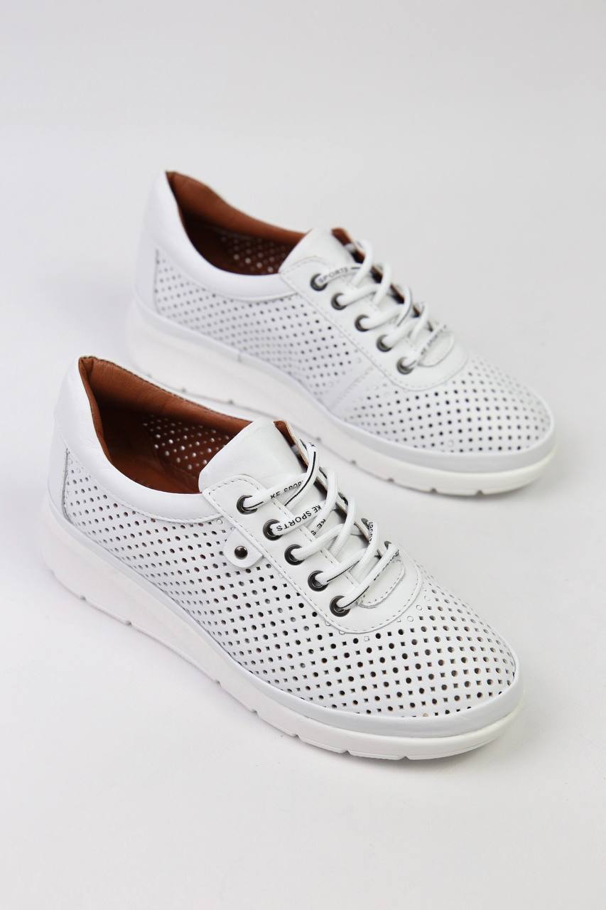 картинка Кроссовки кожаные Benito от магазина Pratik