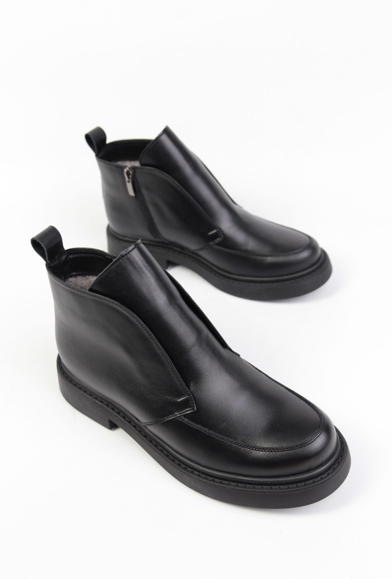 картинка Ботинки кожаные Benito от магазина Pratik