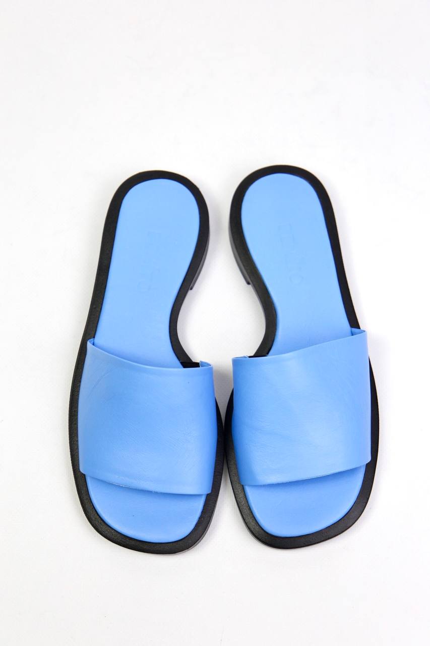 картинка Шлепанцы кожаные Benito от магазина Pratik