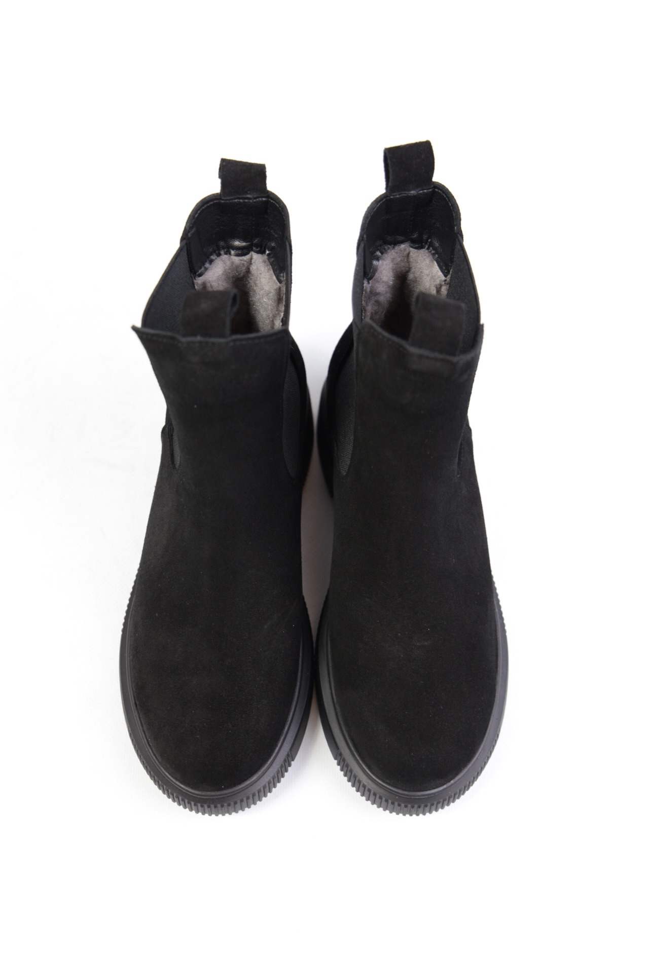 картинка Ботинки замшевые Benito от магазина Pratik