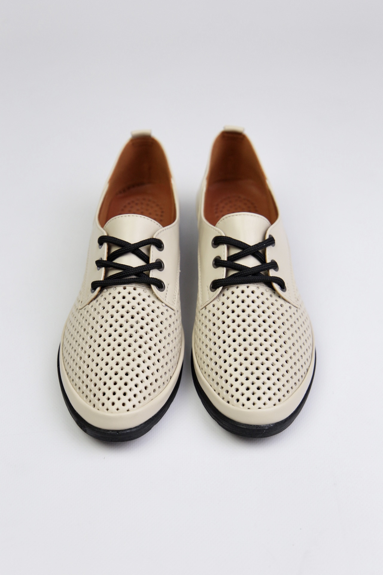 картинка Туфли кожаные Benito от магазина Pratik