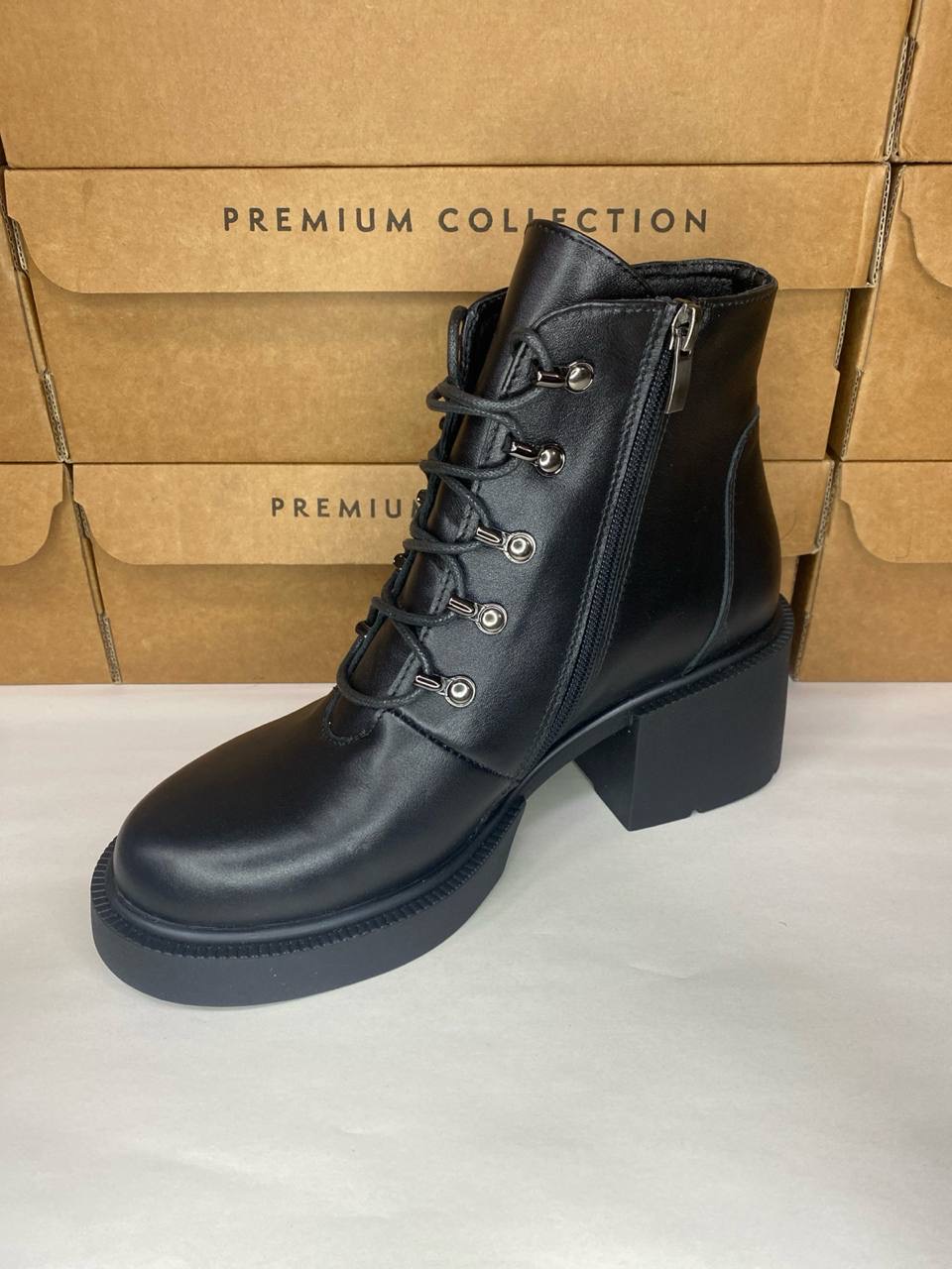 картинка Ботильоны кожаные Benito от магазина Pratik