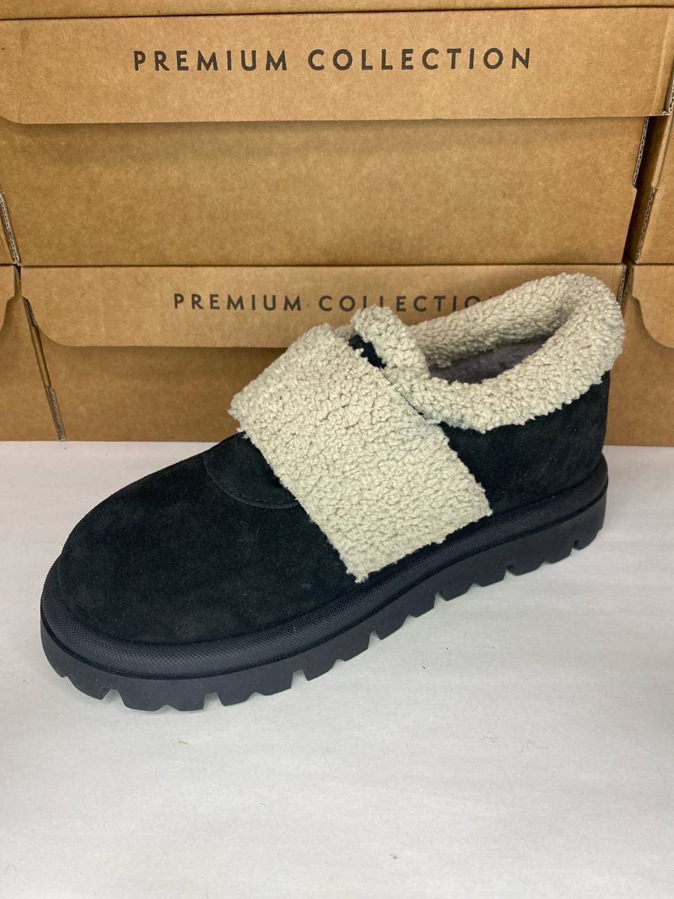 картинка Ботинки замшевые Benito от магазина Pratik