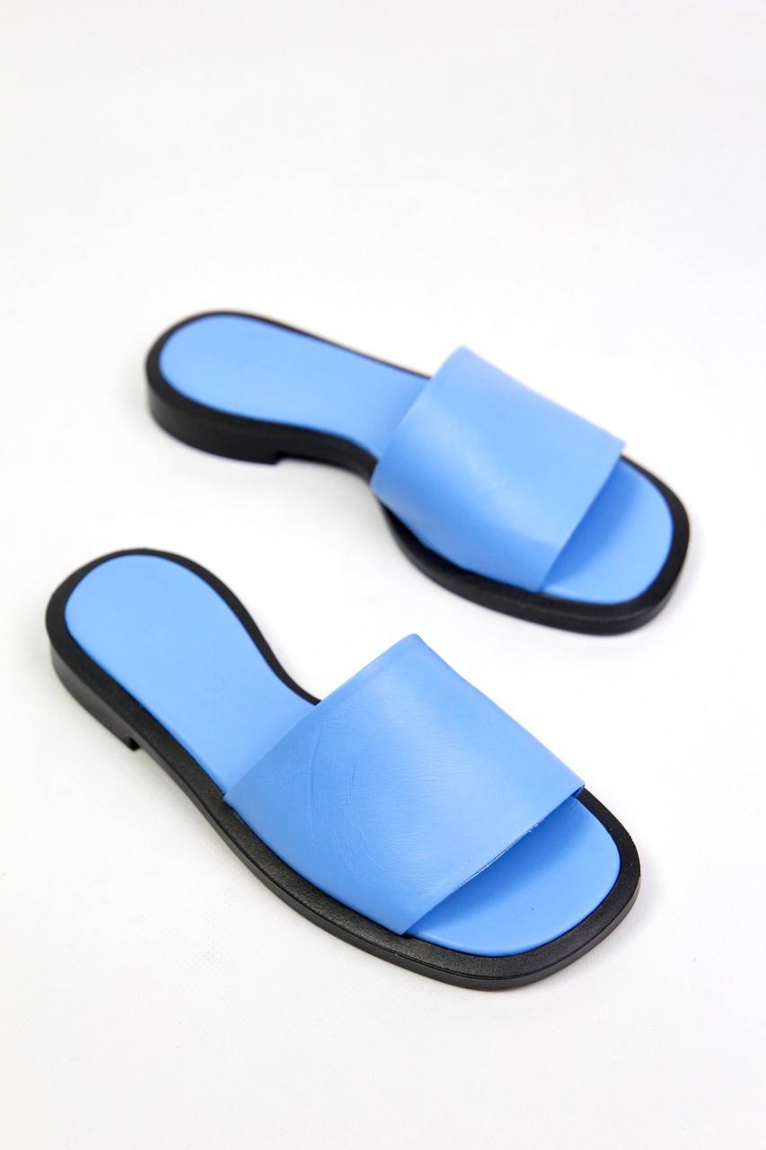 картинка Шлепанцы кожаные Benito от магазина Pratik