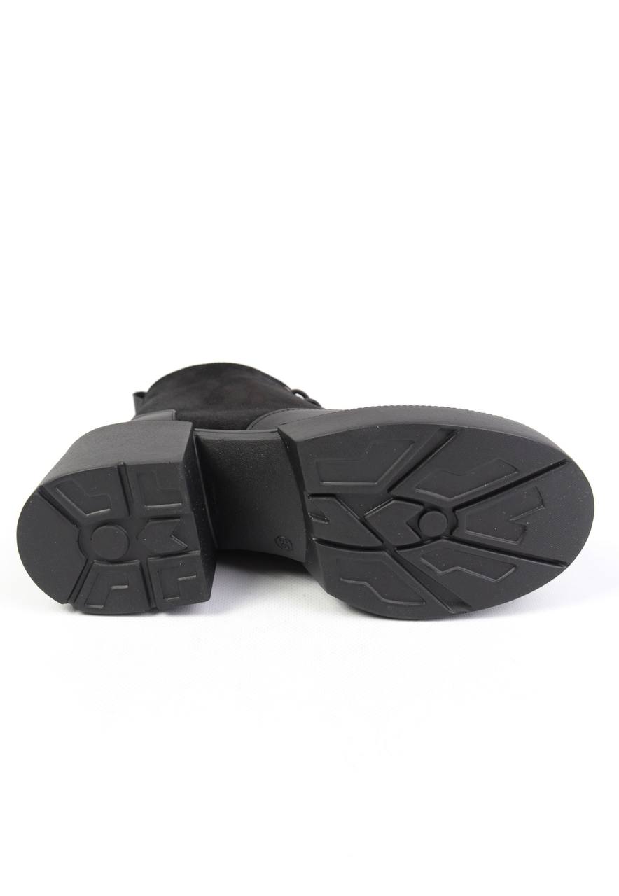 картинка Ботильоны замшевые Benito от магазина Pratik