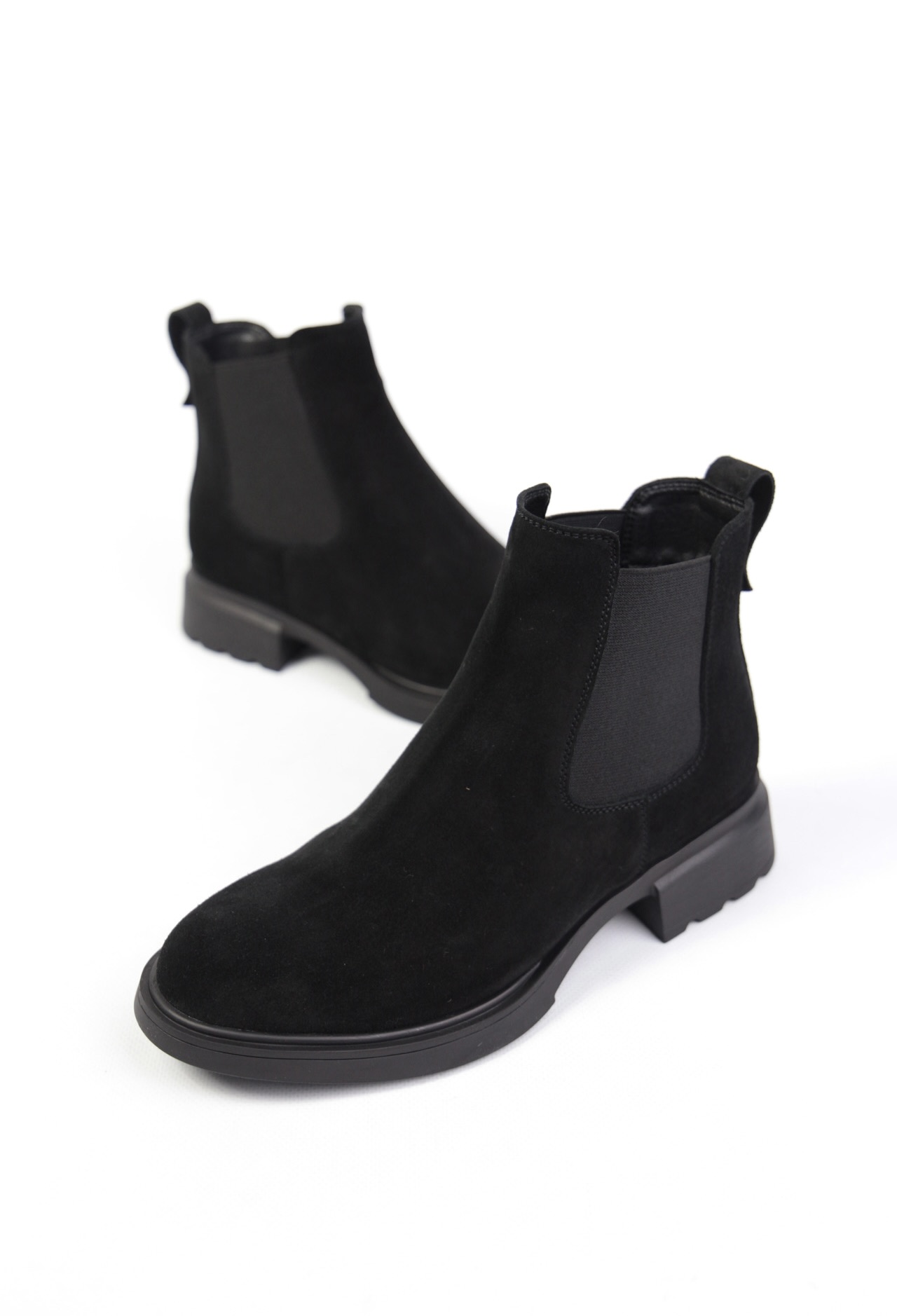 картинка Ботинки замшевые Benito от магазина Pratik