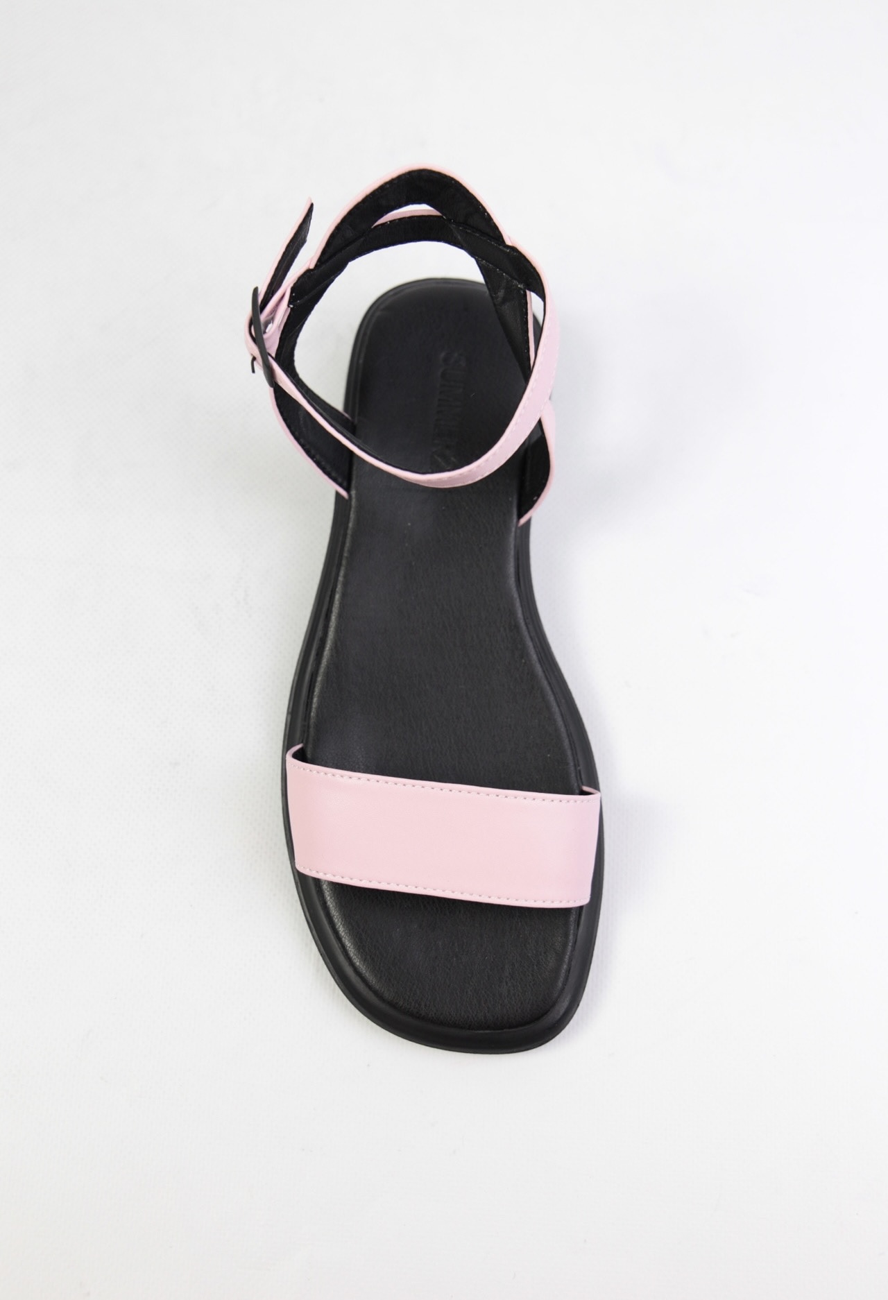 картинка Сандалии кожаные Benito от магазина Pratik