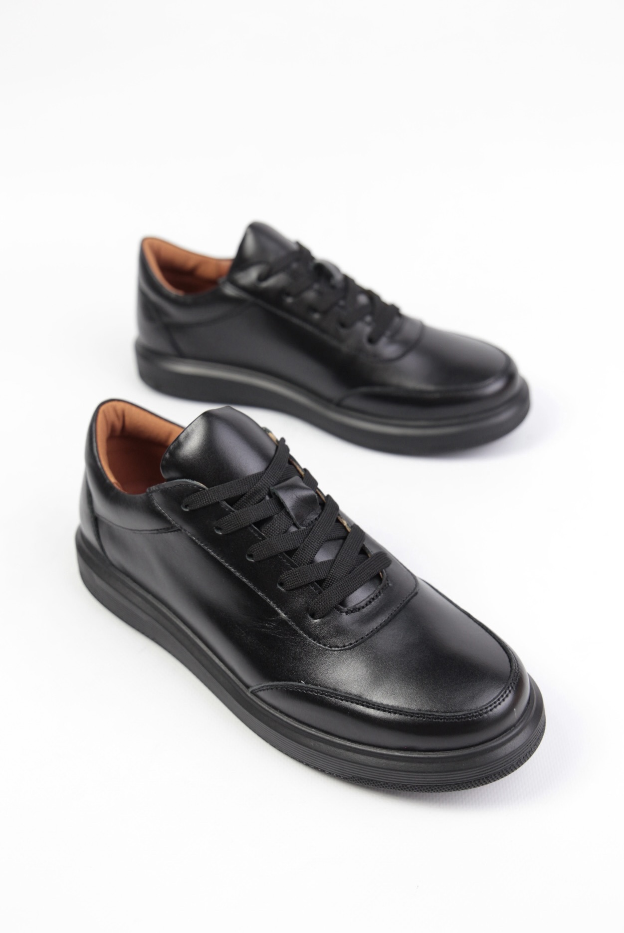 картинка Кеды кожаные Benito от магазина Pratik