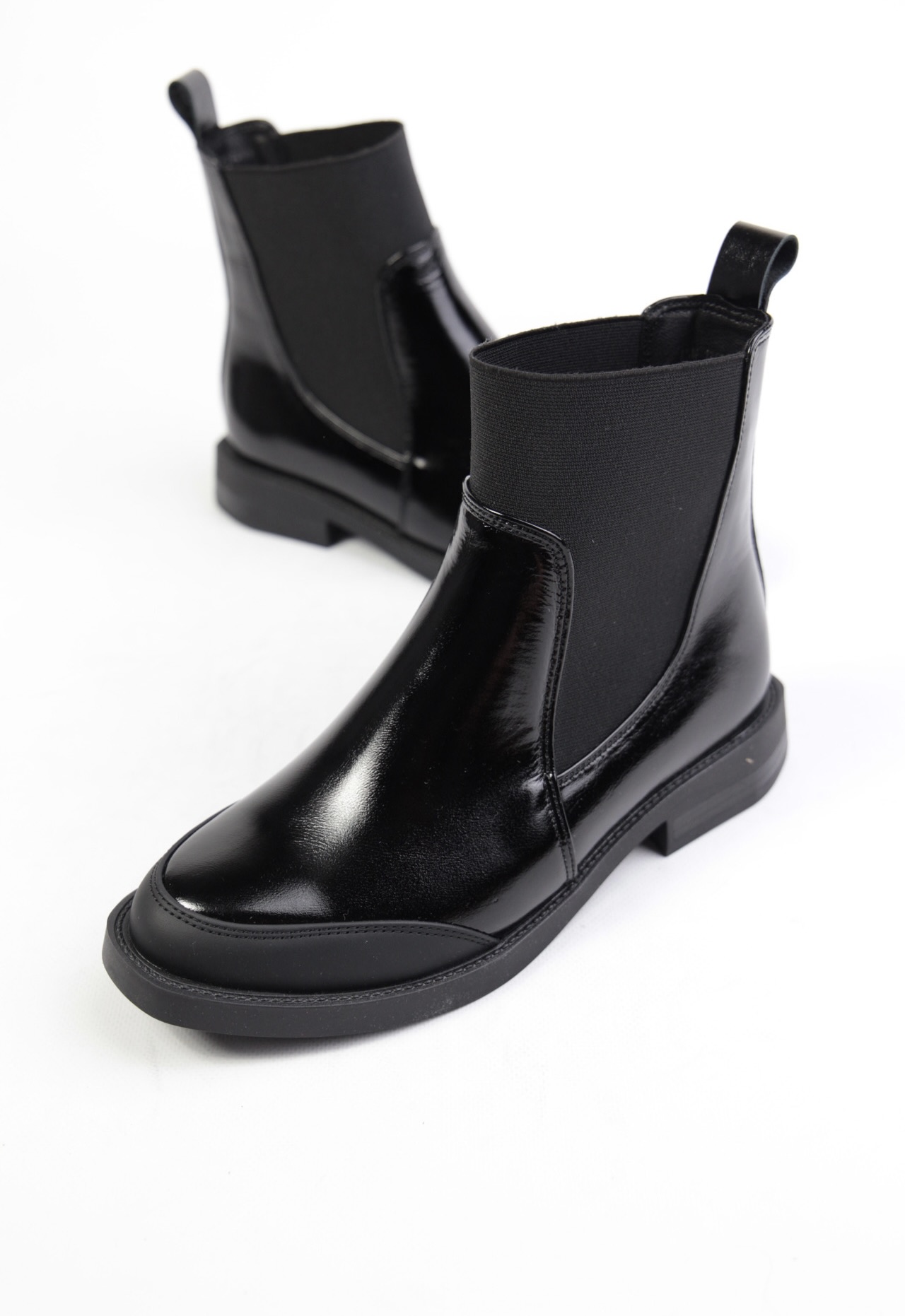 картинка Ботинки кожаные Benito от магазина Pratik