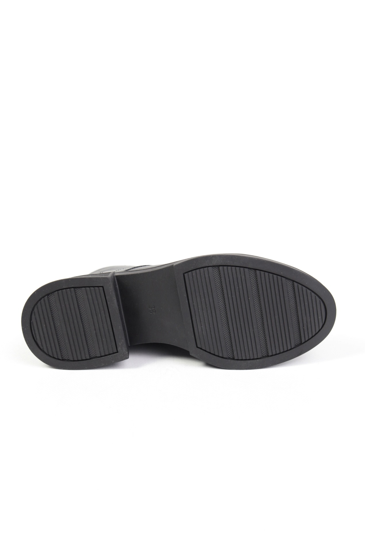 картинка Ботинки кожаные Benito от магазина Pratik